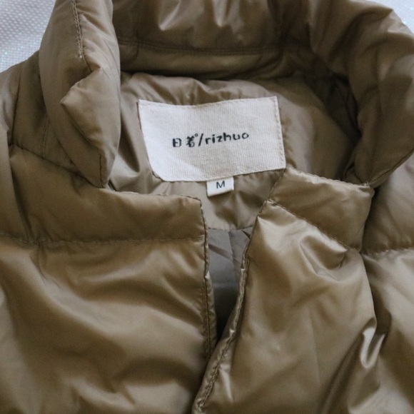 Long down puffy jacket - Picture 3 of 10
